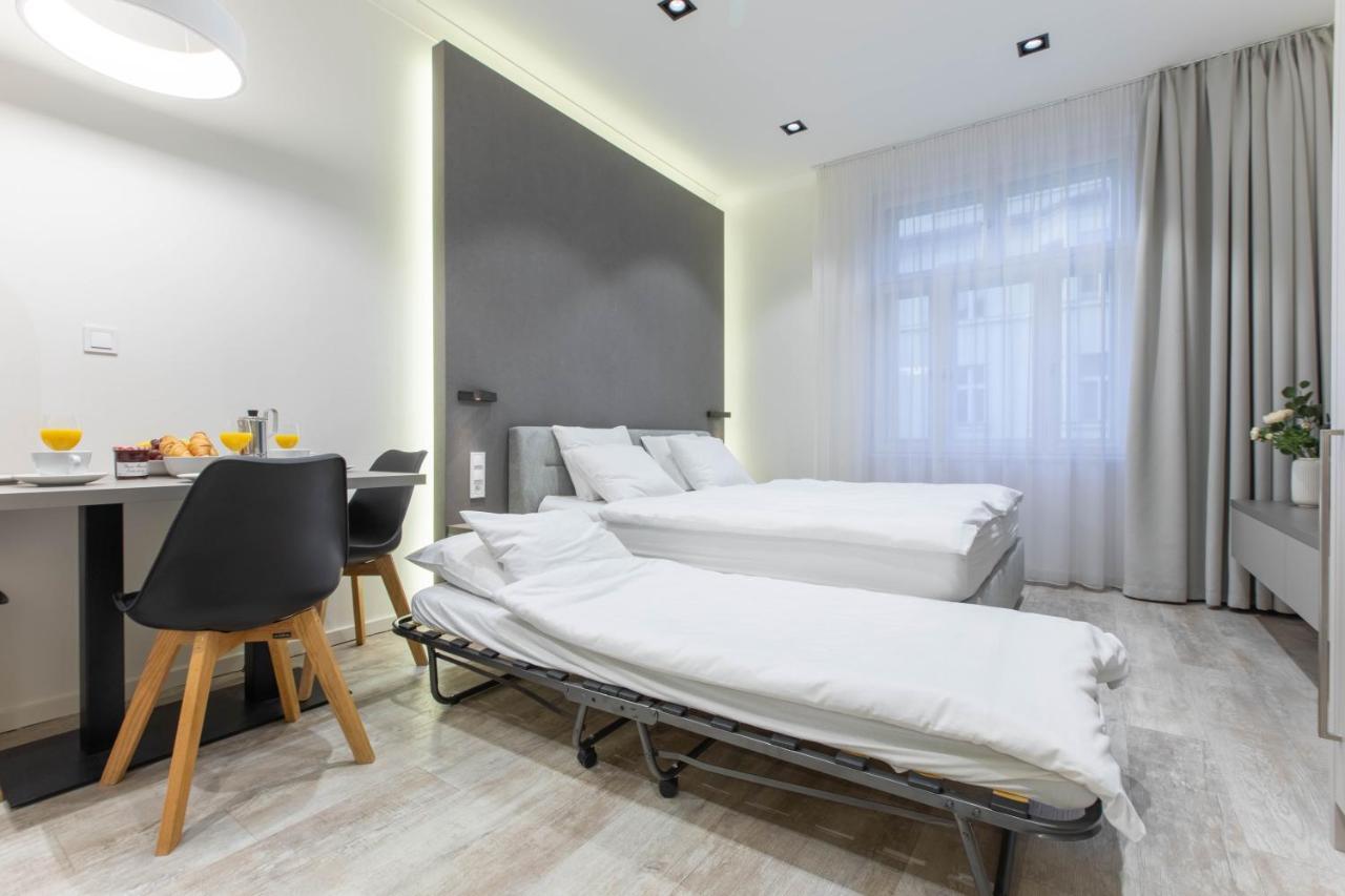 Lampi Aparthotel Prague Praga Exterior foto