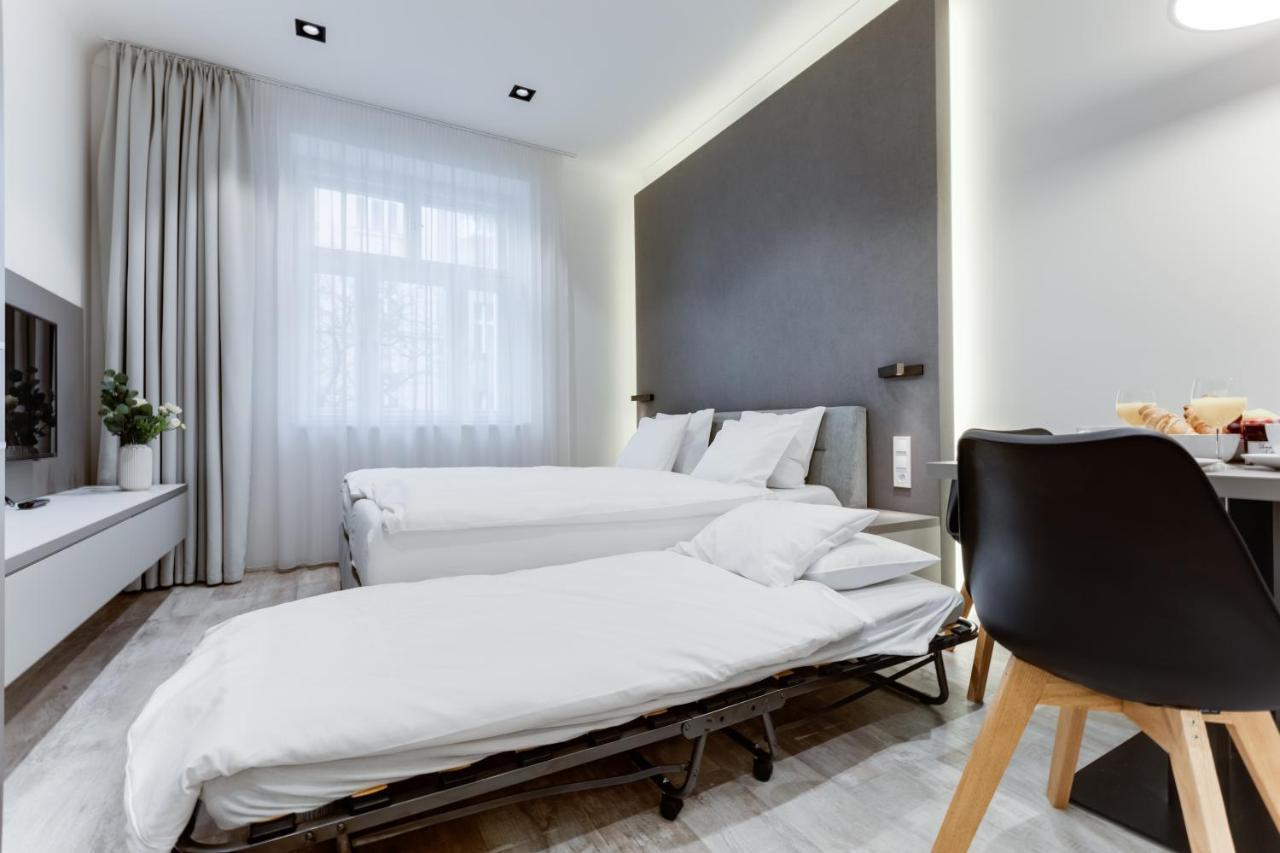 Lampi Aparthotel Prague Praga Exterior foto